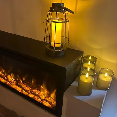 Romantique En Pierre Voutee Nyaraló *